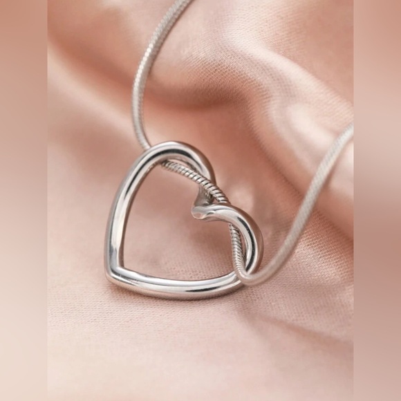 Open Heart Silver Tone Fashion Necklace - Picture 2 of 3